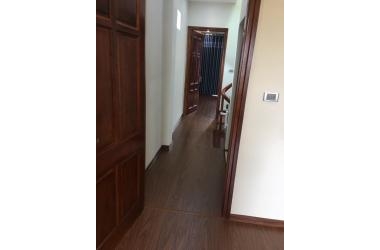 Cần Bán Gấp Nhà Đẹp Gần Mặt Phố Hoàng Hoa Thám – Ô Tô Đỗ gần Cửa- Full Nội Thất 54m2 x 3 Tầng ở làm văn phòng, homestay. Giá chỉ hơn 3 Tỷ 0784092999
